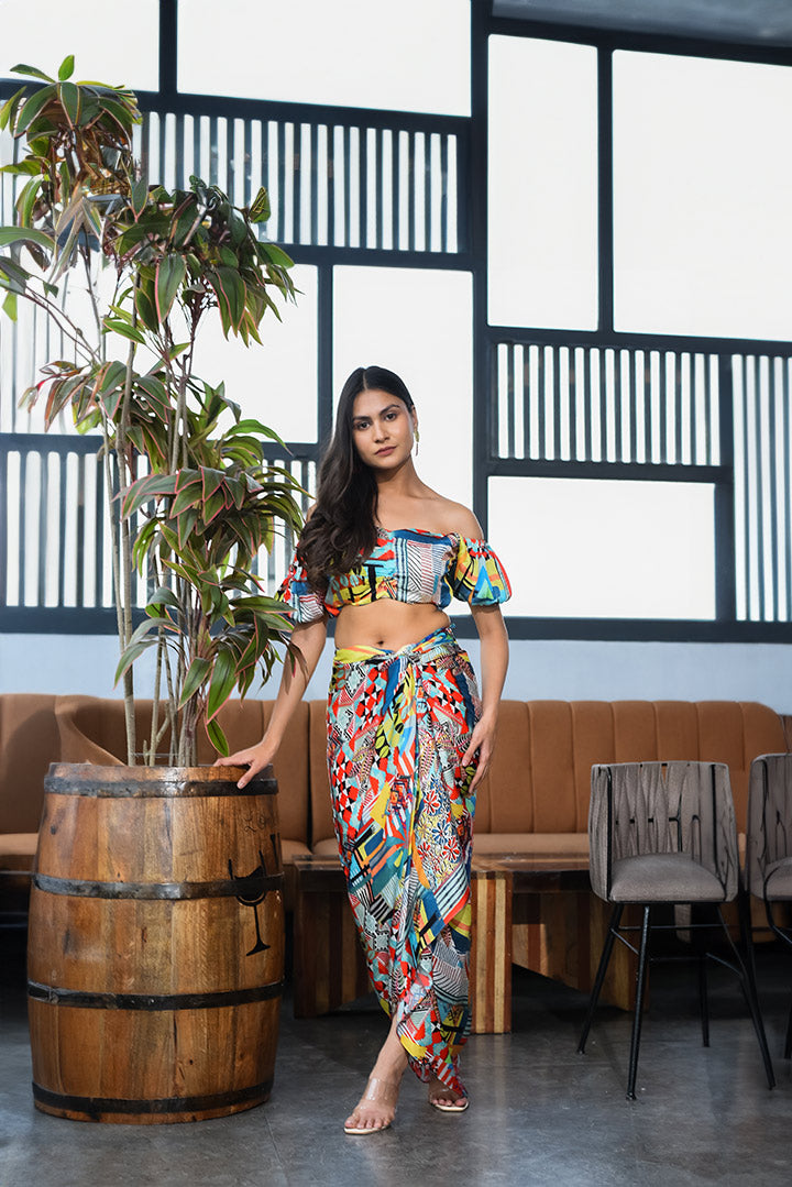 Eyecatchy knotted Skirt Set