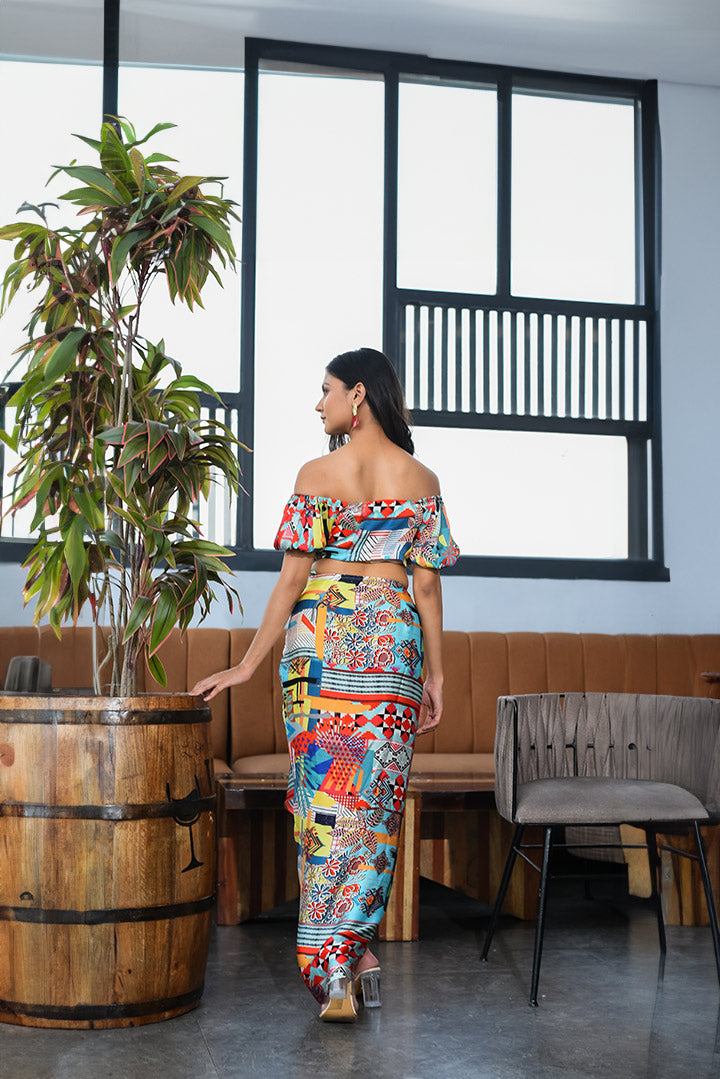 Eyecatchy knotted Skirt Set